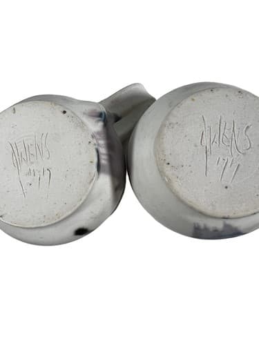 Vintage 1977 Hand Thrown Signed Pair of Mugs Unique Design Beautiful Finish - Thumbnail 6
