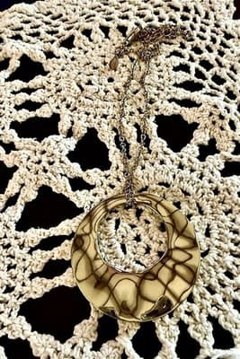 Chico’s Hammered Gold Tone Circle Pendant Necklace Statement Jewelry - Thumbnail 3