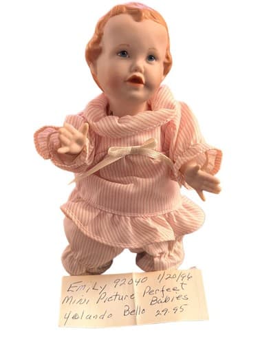 Jessica & Emily Vintage Mini Picture Perfect Babies By Yolanda Bello - Thumbnail 10