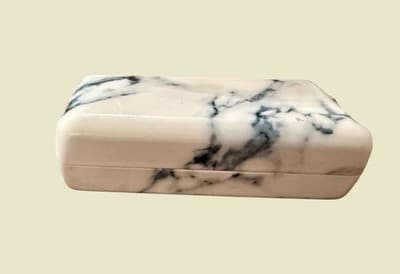 LC Lauren Conrad Tortoise Round Cat Eye Sunglasses w/ Marble Case - Thumbnail 4