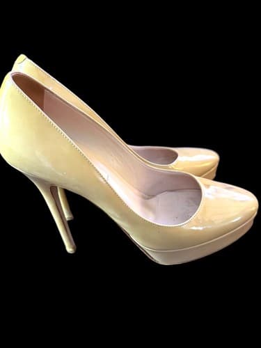 Jimmy Choo Women's Mustard Yellow Patent Leather Platform Pumps - Size 38 ½ - Thumbnail 4