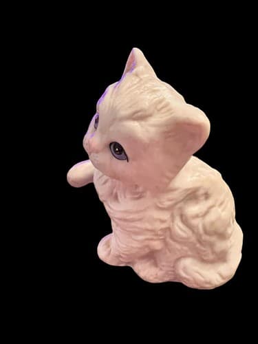 HOMCO Vintage Fluffy White Persian Cat Kitty Figurine With Paw Up #1413 3.5” - Thumbnail 3