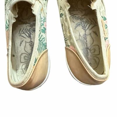 Floral Canvas Slip-On Loafers - Thumbnail 5