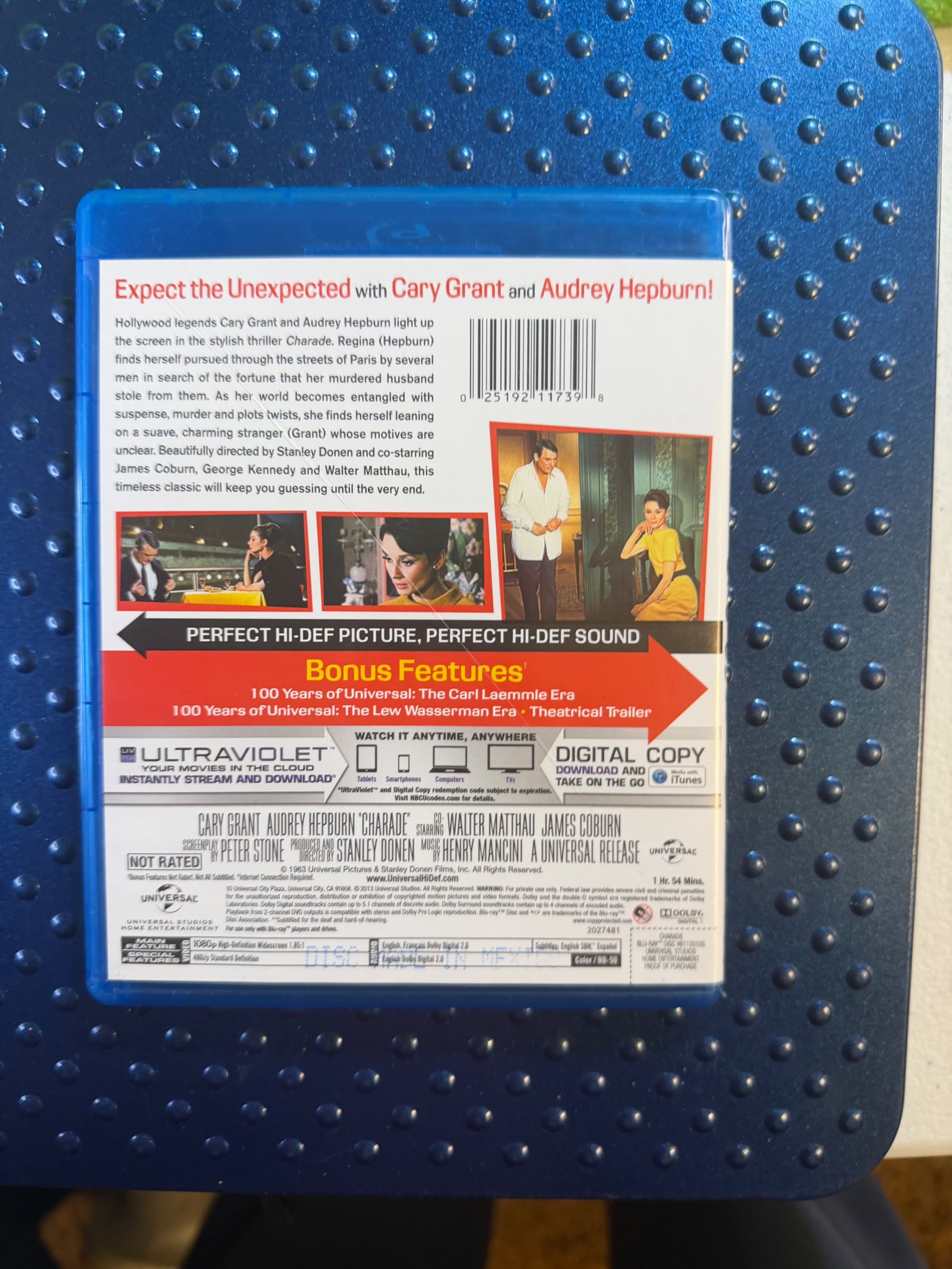 Charade Blu-ray 1963 Cary Grant Audrey Hepburn 50th Anniversary Edition - Thumbnail 2