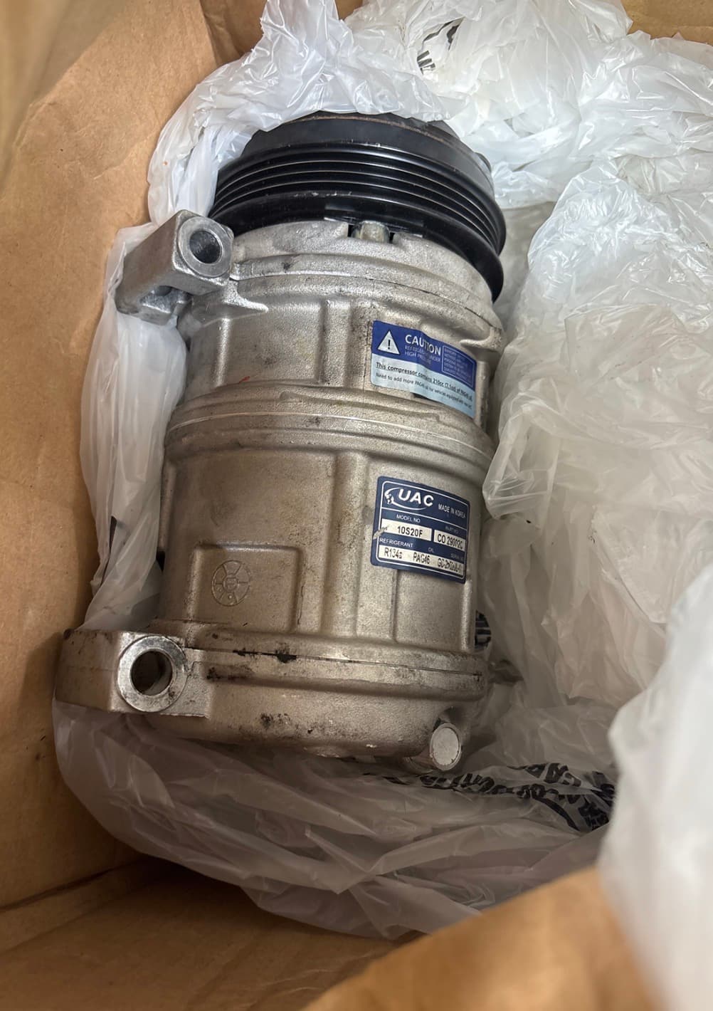 UAC KT 4052 A/C Compressor, 1 Pack - Thumbnail 2