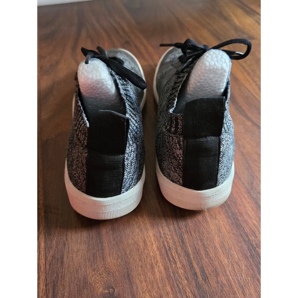 Madden Girl Knit Sneakers - Black & Gray - Size 7 - Like New