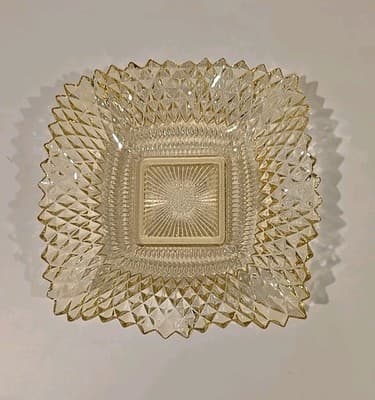Vintage Yellow Gold Depression Glass Ruffled Indiana Small Candy Dish