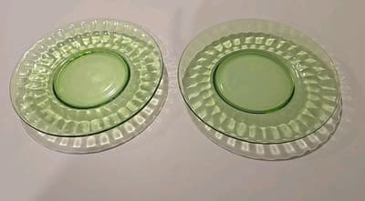 VTG Clear Federal Green Glass Thumbprint Vaseline Uranium Glass Lunch Plate 8" - Thumbnail 3