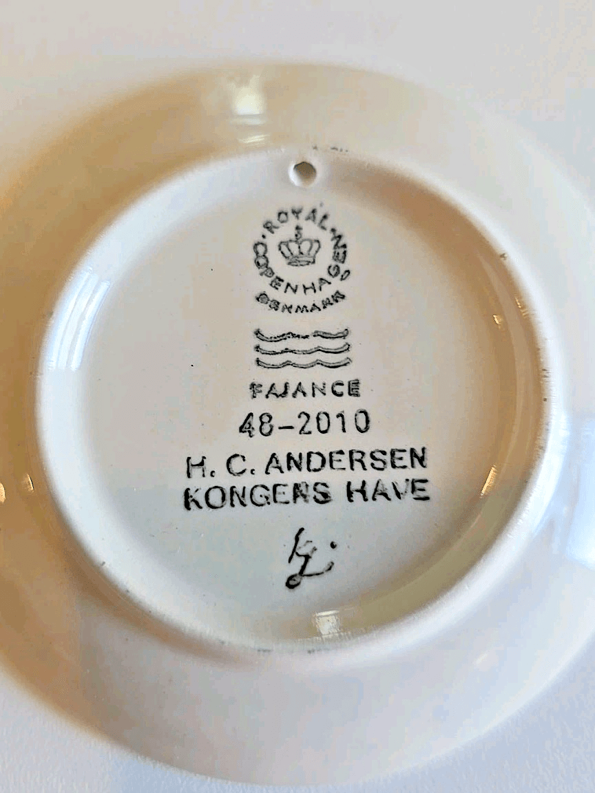 Royal Copenhagen Butterpat Plate Fajance "H.C. Andersen Kongens Have" 48-2010 - Thumbnail 4