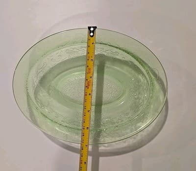 Florentine Poppy Oval Vegetable Bowl Green Vaseline Uranium Glass - Thumbnail 4