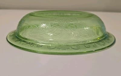 Florentine Poppy Oval Vegetable Bowl Green Vaseline Uranium Glass - Thumbnail 6