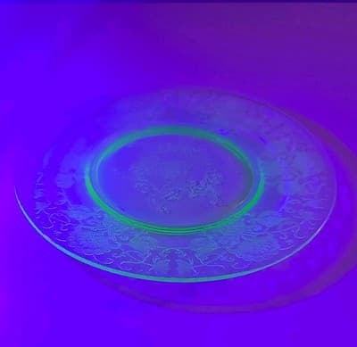 Hazel Atlas Florentine No 2 Green Depression Glass Small Bread Plate - Thumbnail 6