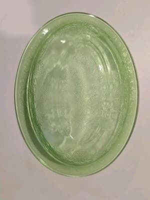 Florentine Poppy Oval Vegetable Bowl Green Vaseline Uranium Glass - Thumbnail 7