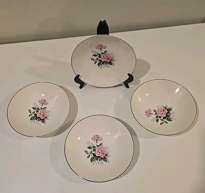 Vintage Set of 4 Taylor & Taylor Fine China "Summer Rose" Salad Dish Plate Bowl