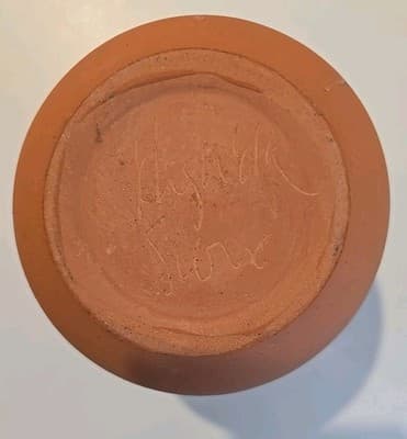 Southwestern Red Sioux Pottery Lakota Signed Clay Vase - Thumbnail 9