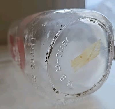 Rare Vintage Koontz Creamery Quart Milk Glass Bottle Salisbury, MD - Thumbnail 5