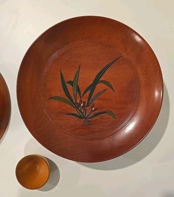 Japan Lacquer Ware Wooden Bowls with Carved Flowers MCM & Small Wooden Bowl 3pc - Thumbnail 5
