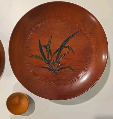 Japan Lacquer Ware Wooden Bowls with Carved Flowers MCM & Small Wooden Bowl 3pc - Thumbnail 4