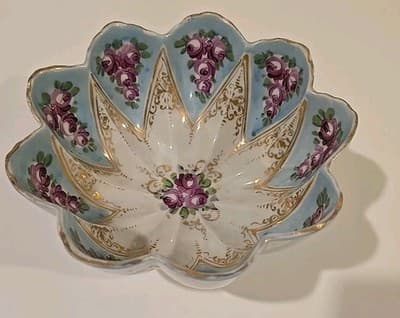 3 Footed Oriental Asian Pottery Bowl - Scalloped Rim - Hand Painted Flowers