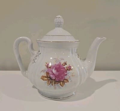 Mugsroyale Japan Handcrafted Floral Flowers Teapot Coffee Carafe Gold Trim