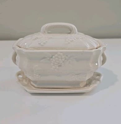 Antique Gravy Boat Under Plate Lid Rare Very Old 7” Farm Cottage - Thumbnail 3