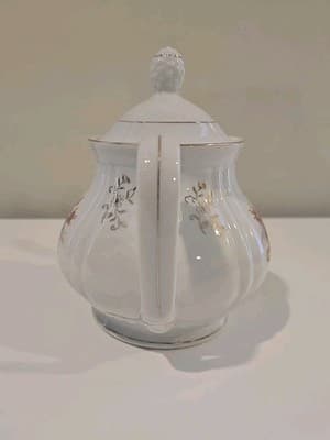 Mugsroyale Japan Handcrafted Floral Flowers Teapot Coffee Carafe Gold Trim - Thumbnail 4
