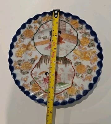 Antiques Imari Geisha Girl Japanese Hand Painted Plate Set of 3 - Thumbnail 7