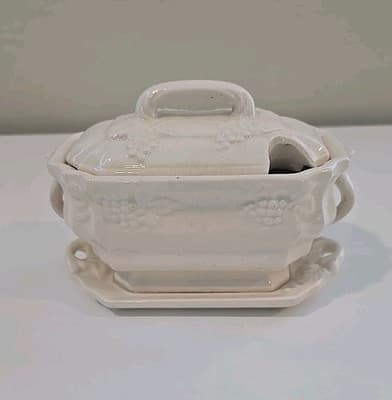 Antique Gravy Boat Under Plate Lid Rare Very Old 7” Farm Cottage