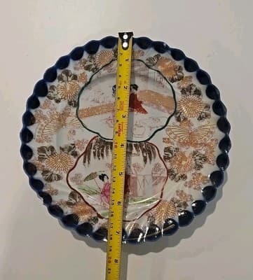 Antiques Imari Geisha Girl Japanese Hand Painted Plate Set of 3 - Thumbnail 3