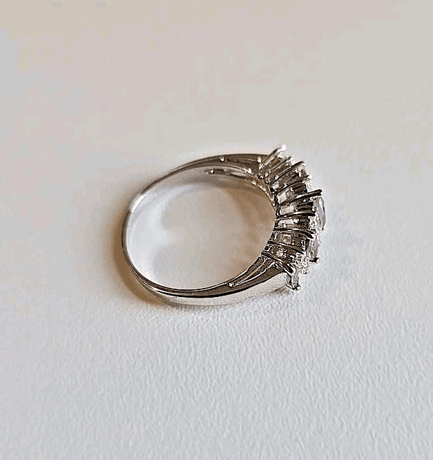 Vintage Amethyst & Cubic Zirconia Sterling Silver Ring Size 8 Holsted Jewelers - Thumbnail 3