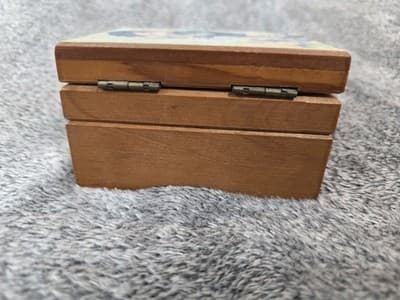 Vintage Japan Wood Jewelry Music Box Hummel Shepard Boy & Lamb Toyo 9X6" - Thumbnail 6