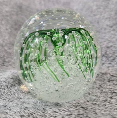 MURANO STYLE GLASS EGG PAPERWEIGHT GREEN BUBBLY Vintage 3.5” - Thumbnail 4