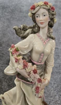 VTG AURO BELCARI FIGURINE TALL 1920'S WOMAN WITH ROSE AND CROWN MADE IN ITALY - Thumbnail 6