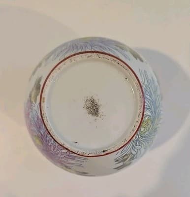Antique Asian Ceramic Bowl Jar With Chrysanthemum Decoration Unmarked - Thumbnail 10
