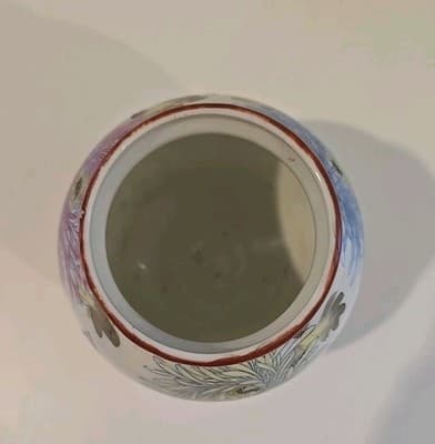 Antique Asian Ceramic Bowl Jar With Chrysanthemum Decoration Unmarked - Thumbnail 9
