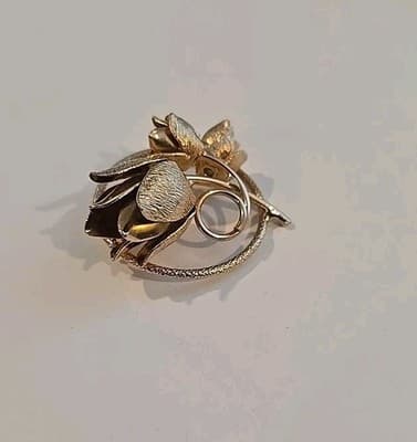 Vintage Gold Tone Tulips Brooch Pin - Thumbnail 2