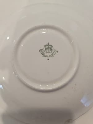 Aynsley Durham Green 6 3/8" Demitasse Saucer Plates w/ Gold Gilding Trim (2) - Thumbnail 6