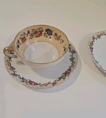 Ahrenfeldt Reizenstein Limoges Rose Gold Trim French Cottage Cup With 2 Saucers - Thumbnail 2