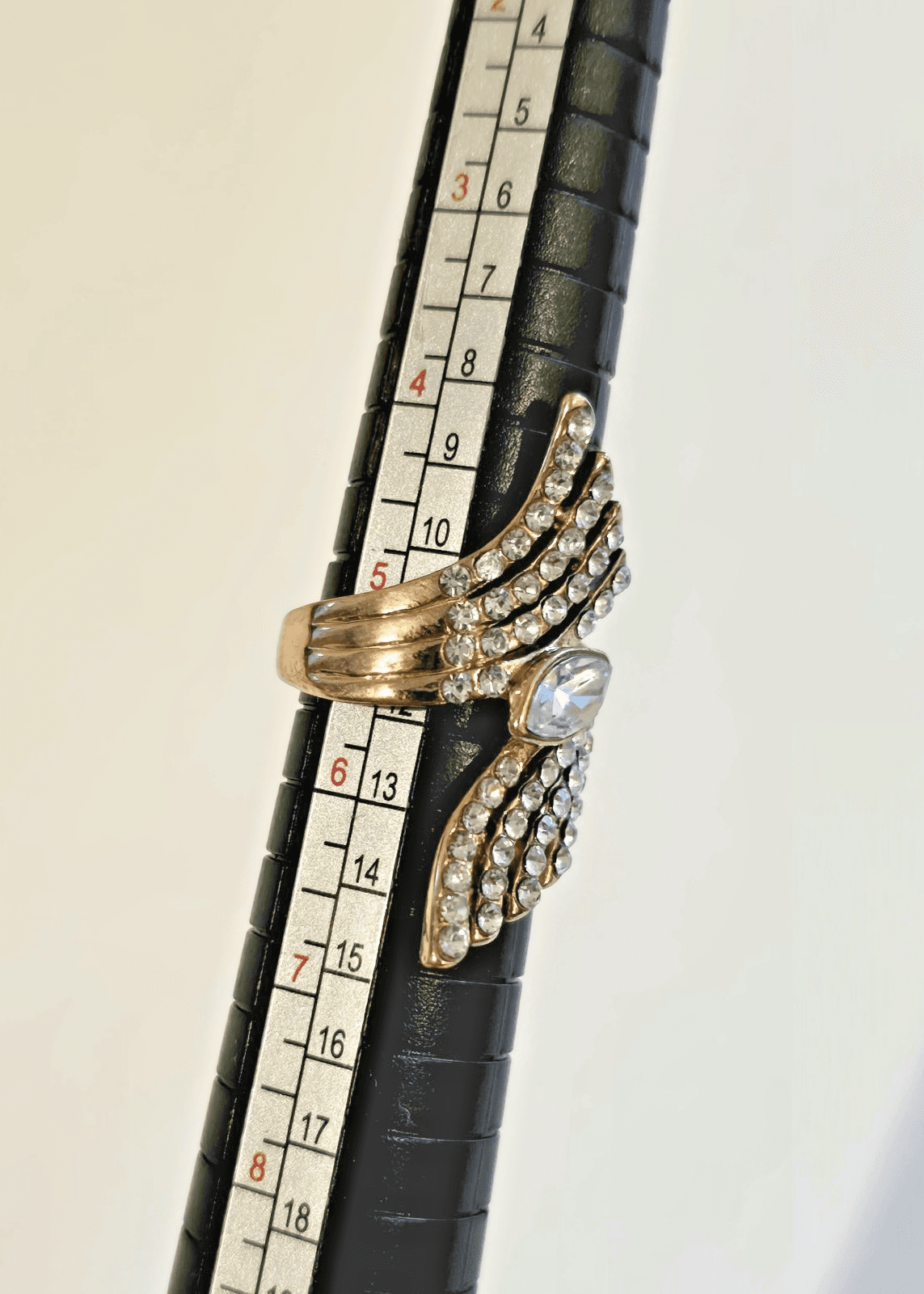 Vintage Gold Metal Statement Fashion Ring Wave Wing Sz 5.5 Rhinestones - Thumbnail 4