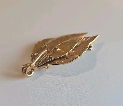Vintage Sarah Coventry Large Gold Tone Double Leaf Brooch Pendant Signed - Thumbnail 3