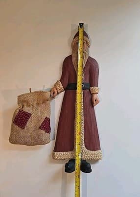 Marilyn Shomier Thompson 1987 Christmas Santa Statue with Toys & Sack Signed - Thumbnail 6
