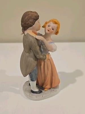 Vintage 1950s Lenwile Ardalt Victorian Couple Bisque/Porcelain Figurine - Thumbnail 5