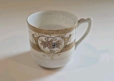 Vintage Demitasse Cup And Saucer Set Hand Painted Made In Japan