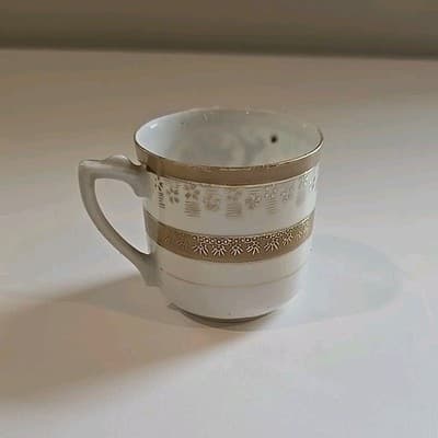Vintage Demitasse Cup And Saucer Set Hand Painted Made In Japan - Thumbnail 7
