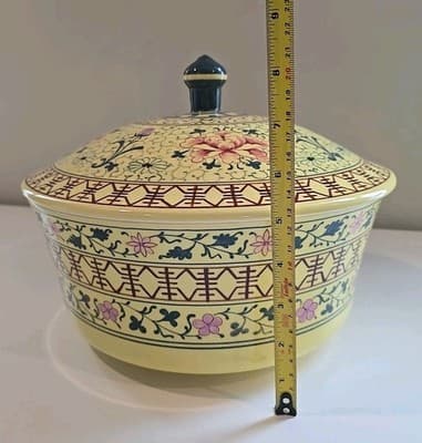 Asian Japanese Ceramic Pottery Serving Pot w/ Lid Makers Mark Yellow Floral - Thumbnail 2