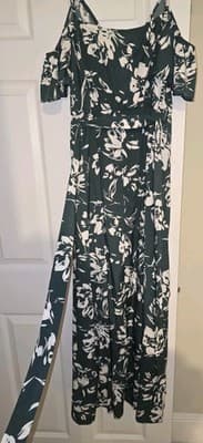 NWT Shein Off-Shoulder Split Wrap Dress Summer Floral Dark Green Long Maxi Dress - Thumbnail 5