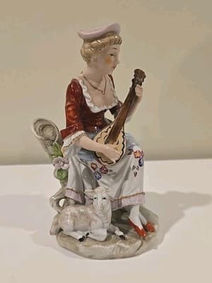 Antique Sitzendorf Porcelain Boy Young Man Figurine Germany With Flower Basket - Thumbnail 4