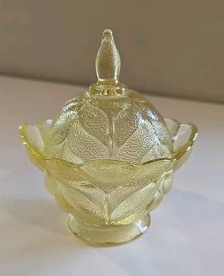 L.E. Smith Glass Canary Yellow Lidded Candy Dish