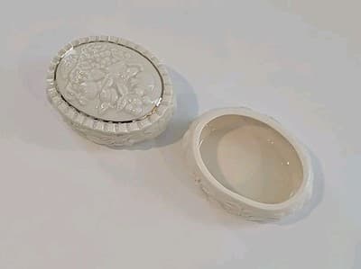 1998 Lenox Fine China FRUITS of LIFE Gold Decor Oval Shape Lidded Trinket Boxes - Thumbnail 3