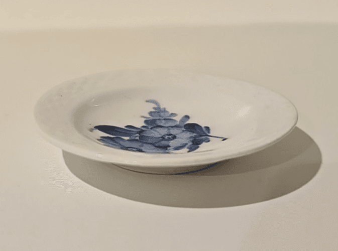 Royal Copenhagen Blue Flowers Braided Miniature Teacup Saucer 3" (8167) - Thumbnail 4